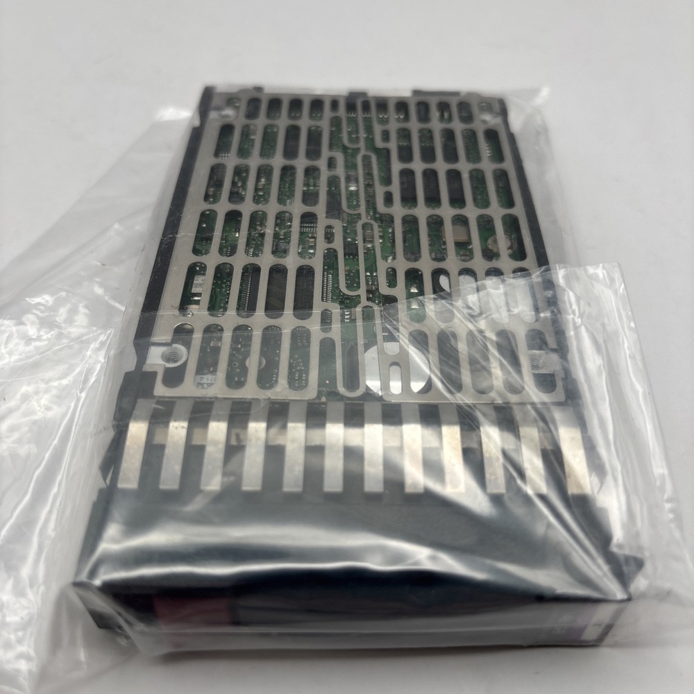 HP‎ 146GB 10K SAS Single Port Hard Drive Model: DG146ABAB4 - Picture 3 of 3